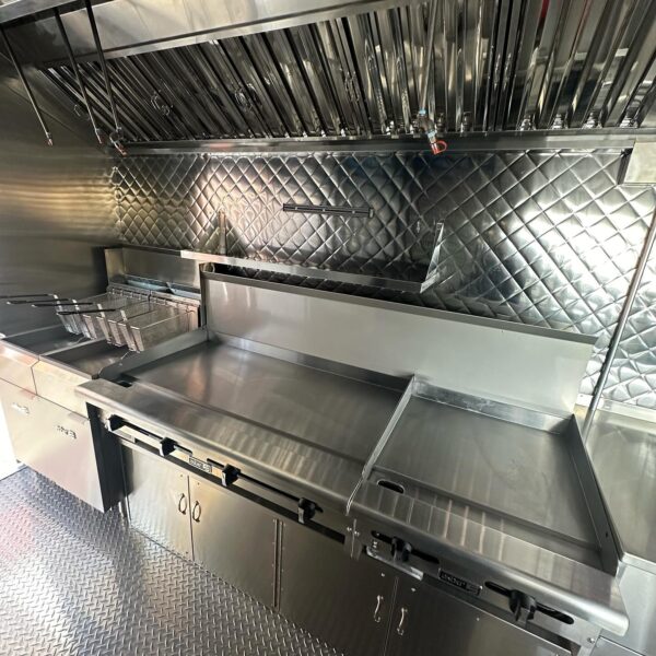 Custom 20’ Food Trailer - Image 5